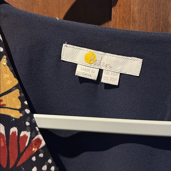 Boden V-Neck Maxi Dress - Picture 2 of 3